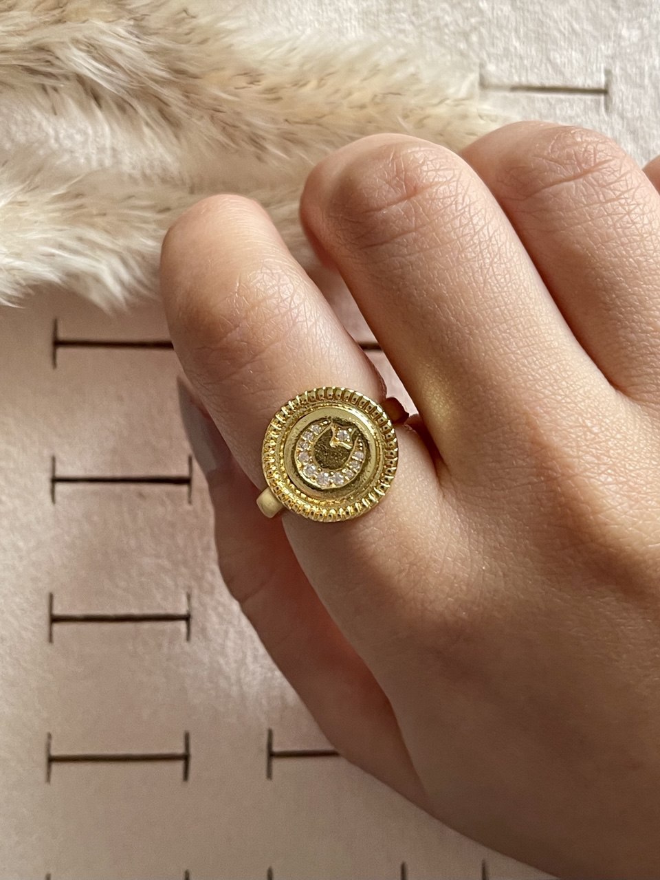 Celestial Star To Crescent Moon Ring - Sola Accessories