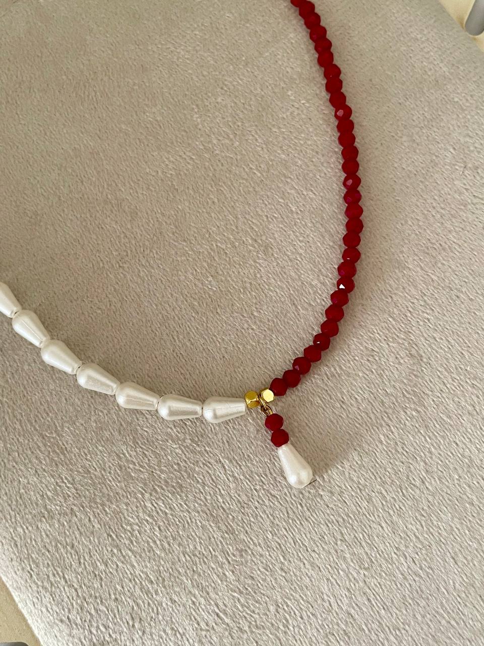 Burgundy & Pearl Bloom Necklace