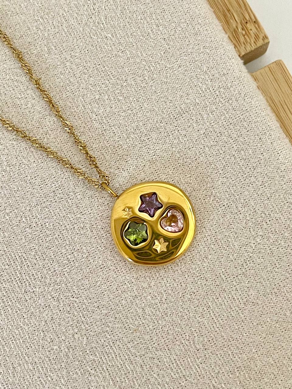 Dreamy Glimmer Necklace