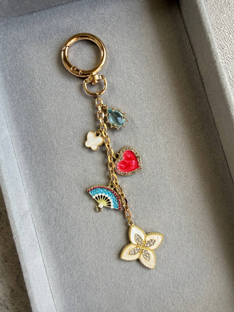Soft Romance Keychain - Sola Accessories