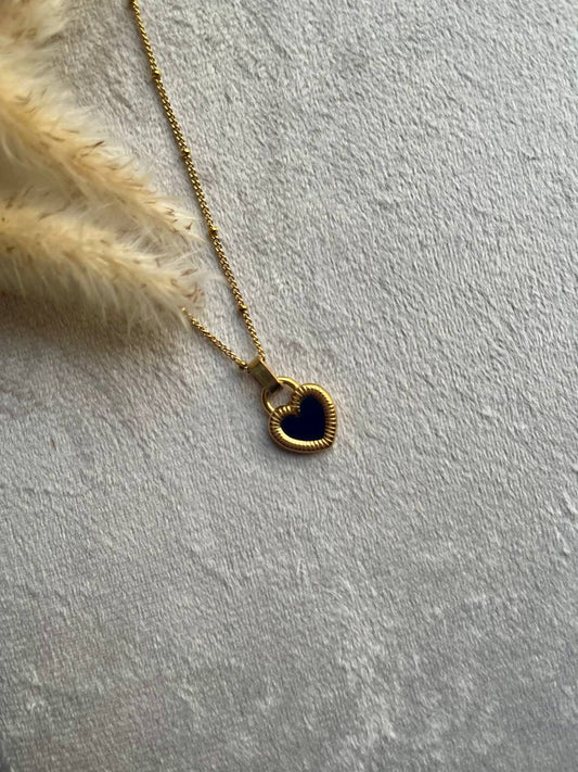 Double Sided Vintage Heart Necklace - Sola Accessories