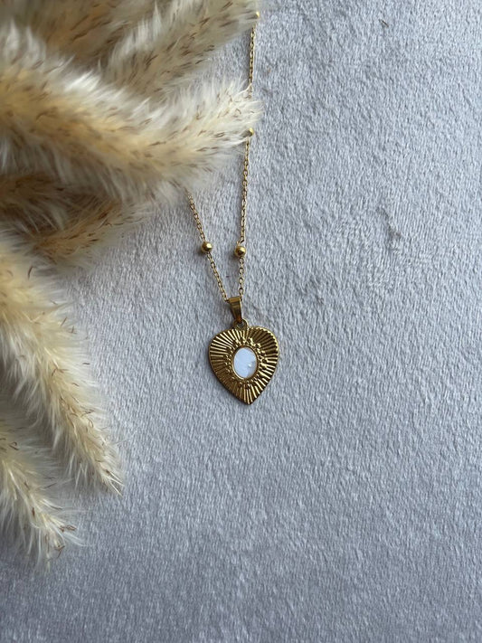 Filled Opal Heart Necklace - Sola Accessories