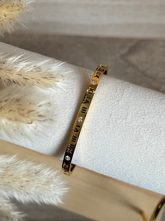 Roman Numeral Bracelet - Sola Accessories