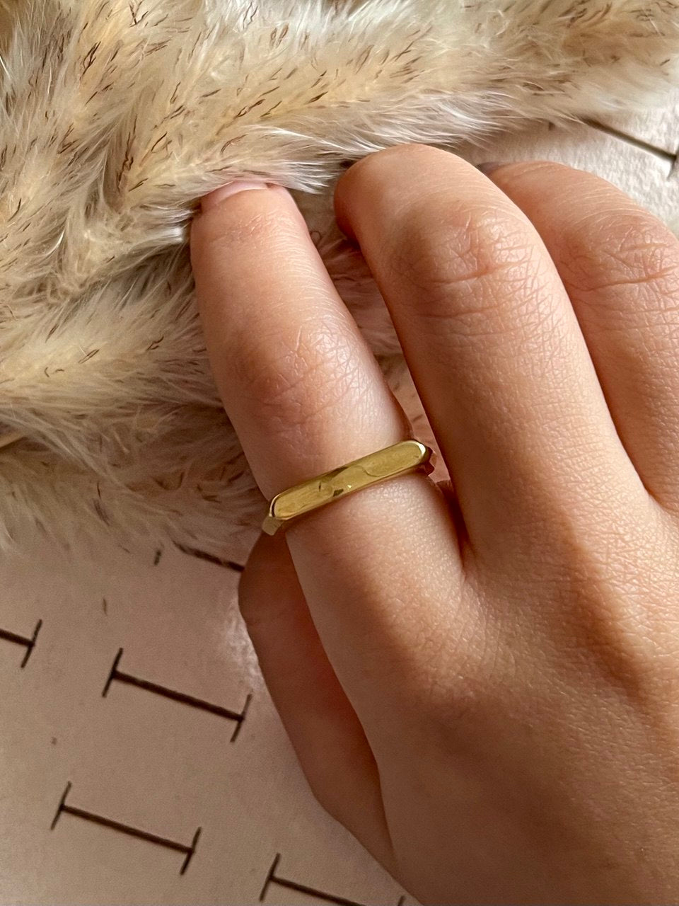 Minimalist Flat Gold Ring - Sola Accessories