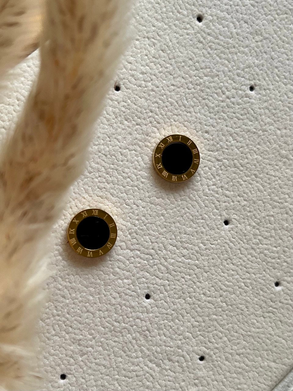 Roman Numeral Earrings - Sola Accessories