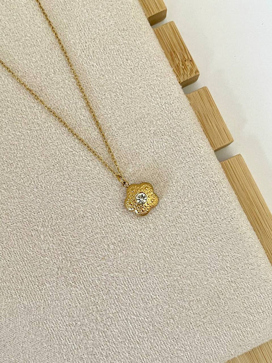 Daisy Necklace