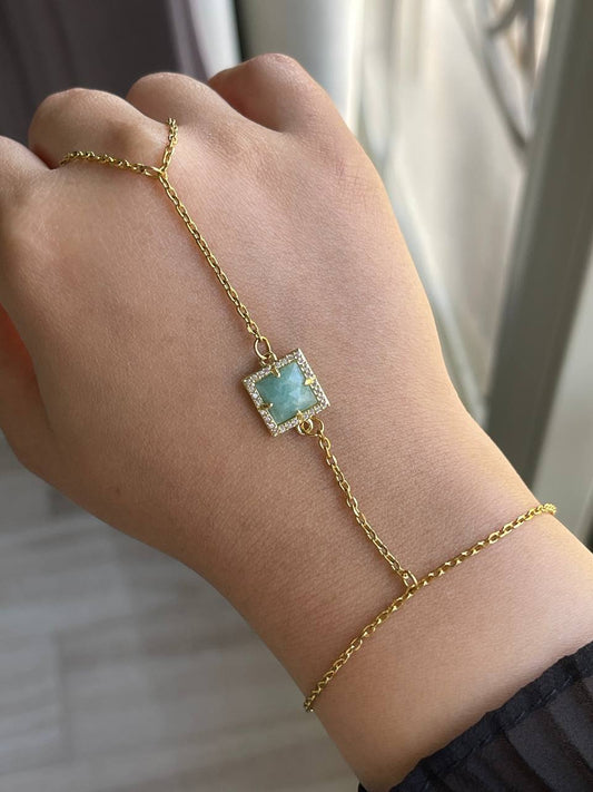 Horizon Oval Hand Chain
