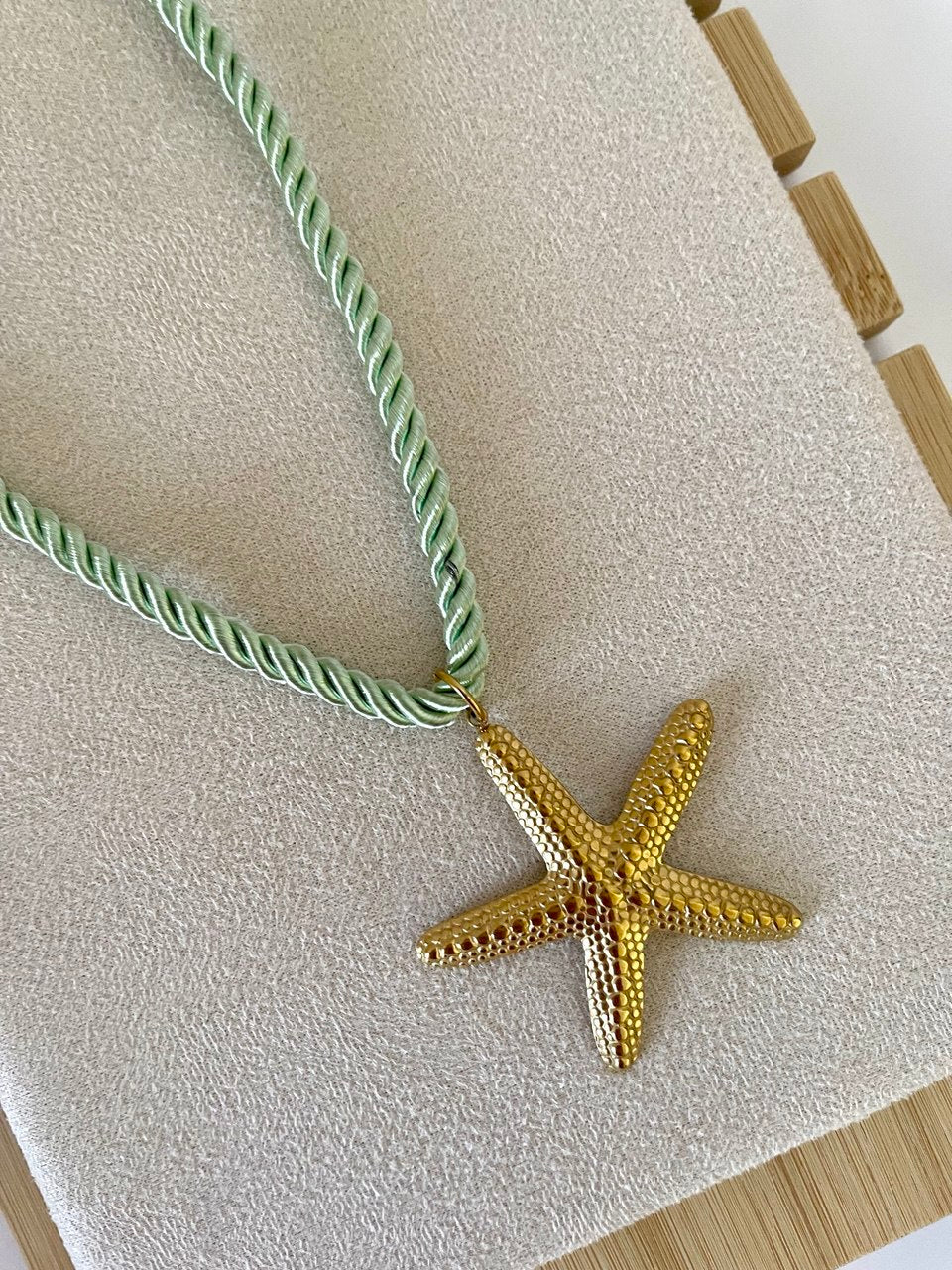 Golden Tide Star Necklace