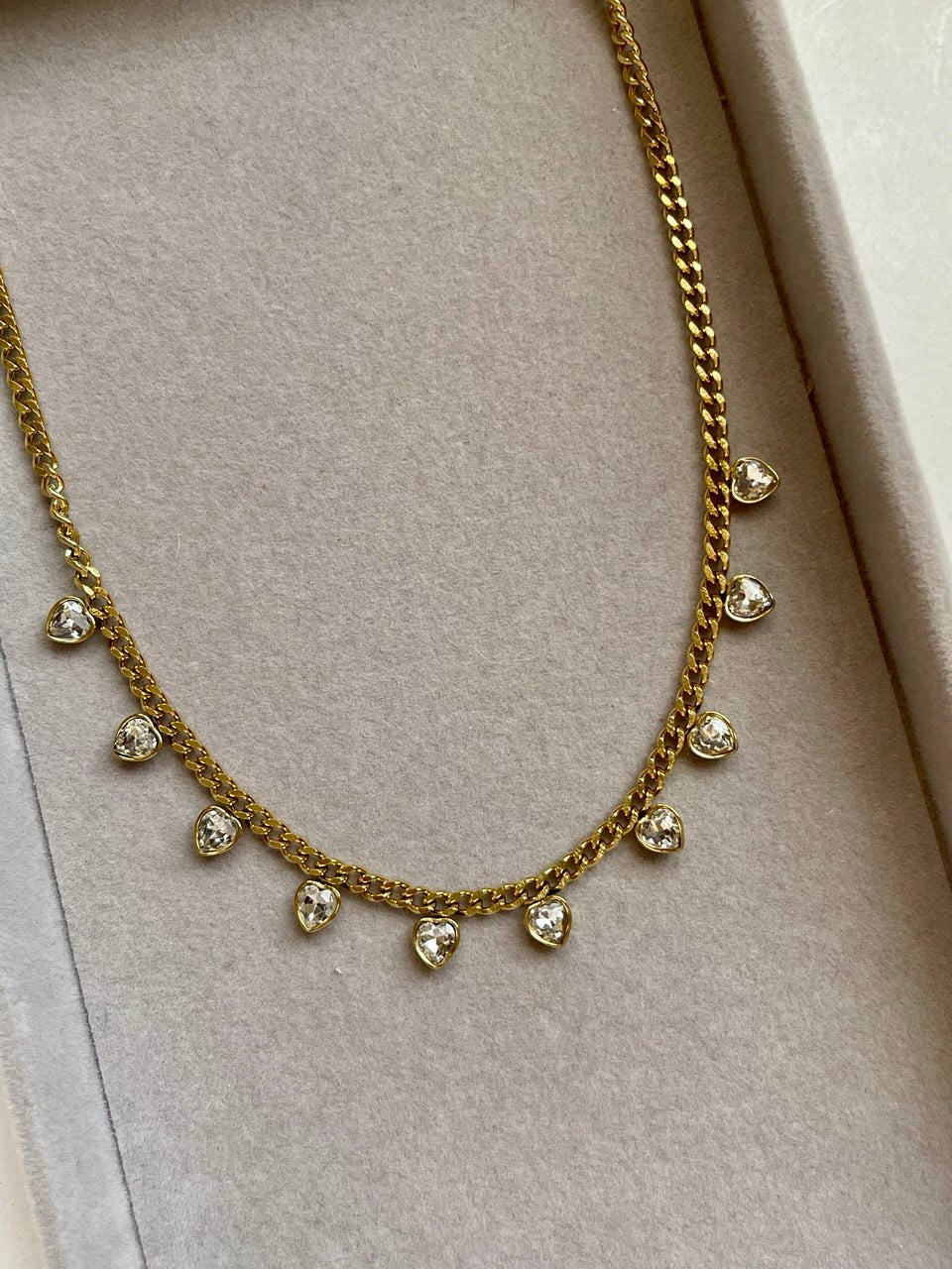 Golden Heart Glow Necklace