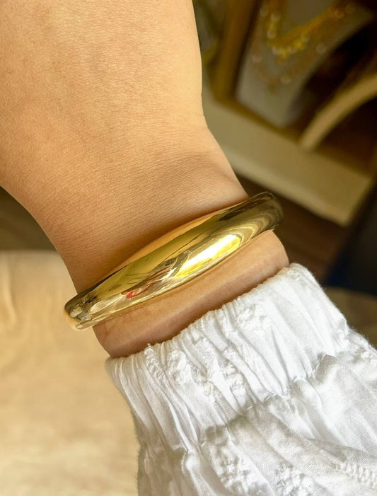 Timeless Bangle