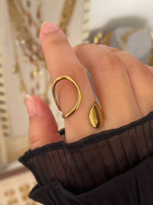 Golden Wave Ring