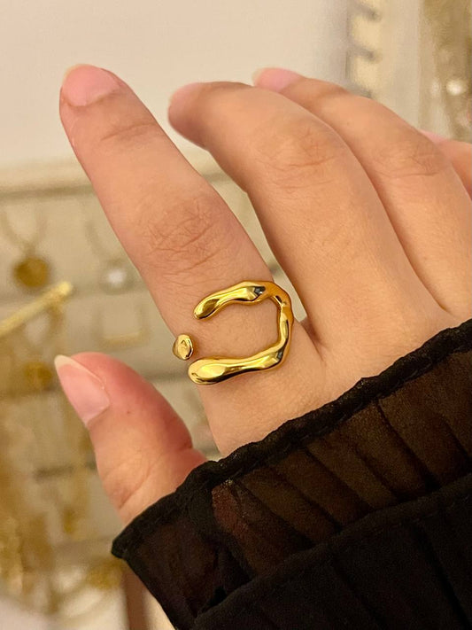 Golden Flow Ring