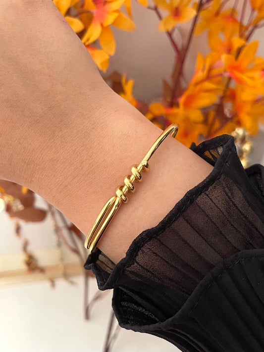 Classic Beadline Bangle