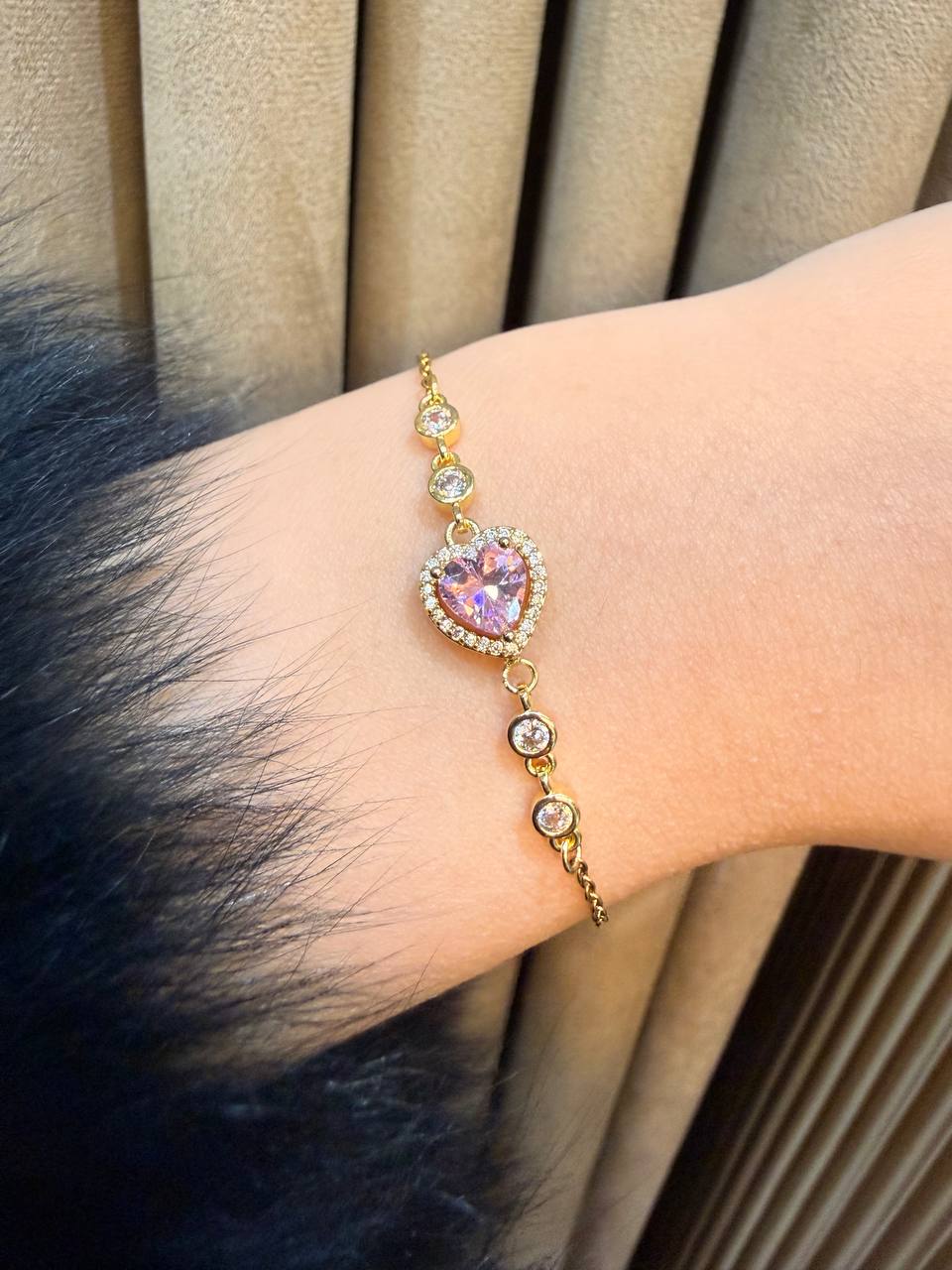 Blush Heart Bracelet - Sola Accessories
