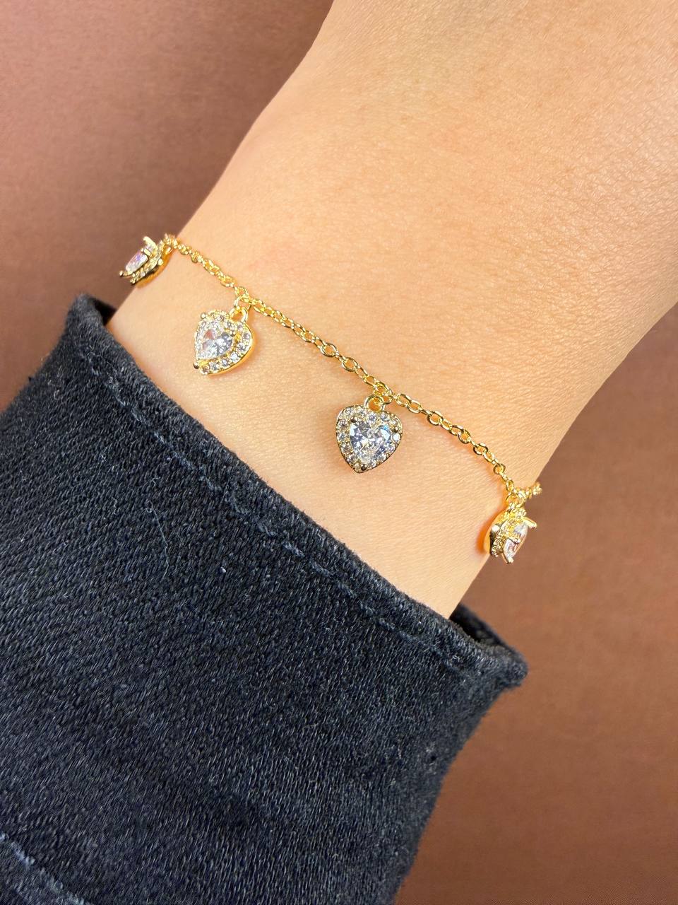 Heart & Oval Charm Bracelet - Sola Accessories